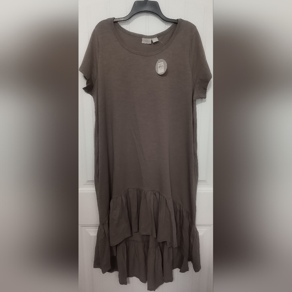 New Beige Ruffle Dress / Size 2X - Picture 1 of 4